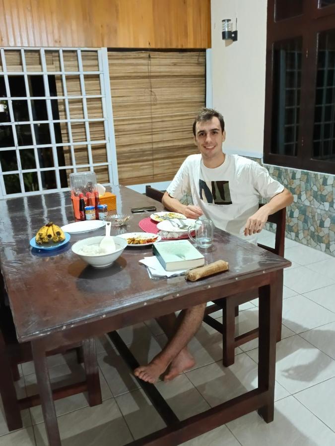 El Homestay ブナケン エクステリア 写真