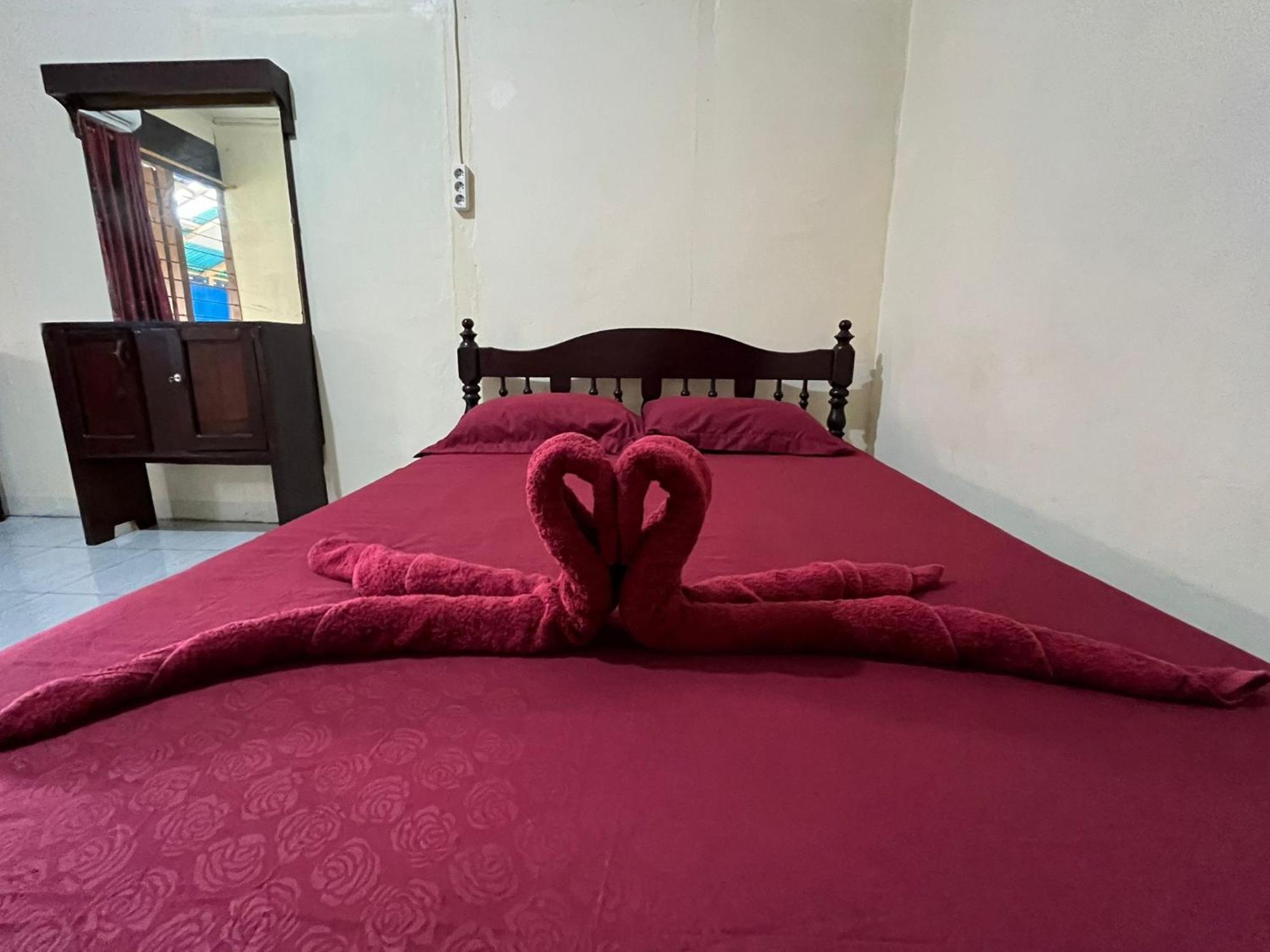 El Homestay ブナケン エクステリア 写真