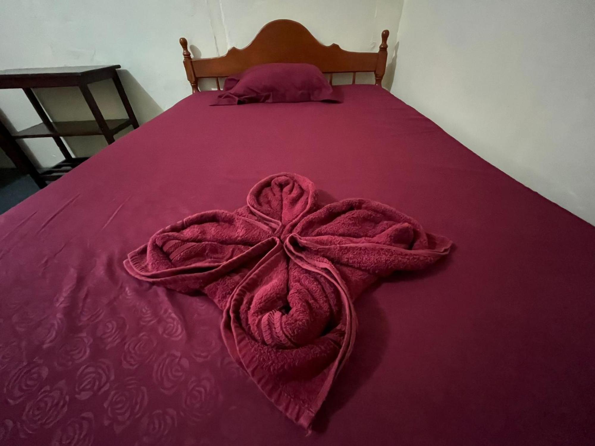 El Homestay ブナケン エクステリア 写真